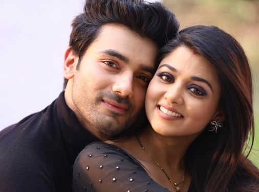 Tanvi Dogra with her co-star Ankur Verma