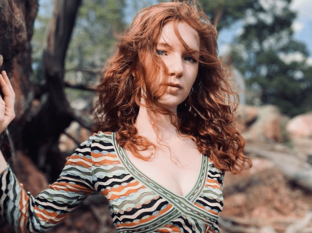 Annalise Basso tv shows movies net worth age height family parents 