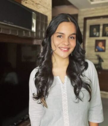 Who is Anupriya Caroli? Age, Height, Net Worth, Career, Wiki, Biography