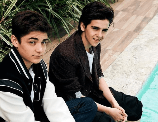 Asher Angel age height net worth movies tv shows girlfriend partner 