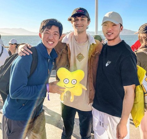Cary Huang with his Friends 