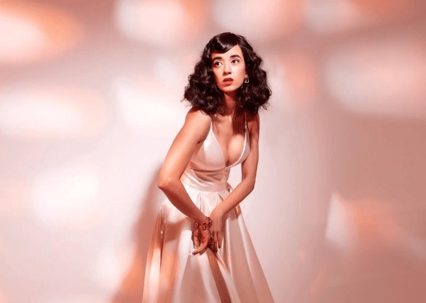 Saba Azad net worth height age movies tv shows family instagram 