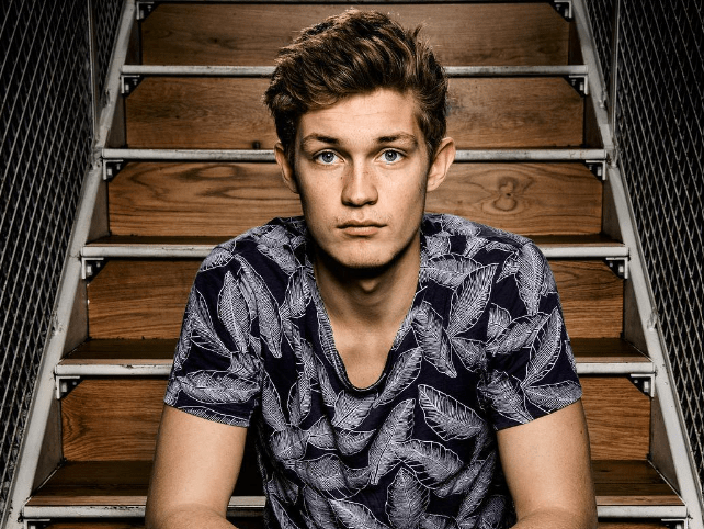 Damian Hardung age height net worth movies tv shows girlfriend