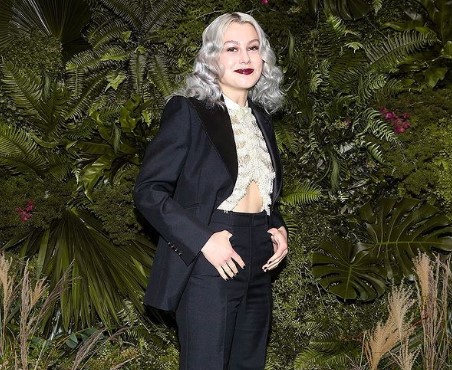 Phoebe Bridgers Height, How Tall? Age, Height, Family, Wiki, Biography