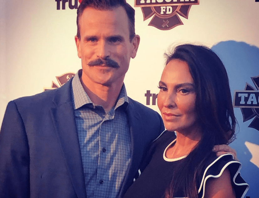 Gabriel Hogan wife kids parents family age height net worth Instagram 