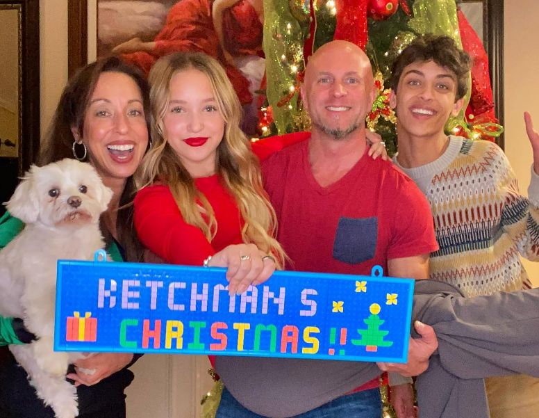 Lilly Ketchman parents family siblings Instagram age height net worth 