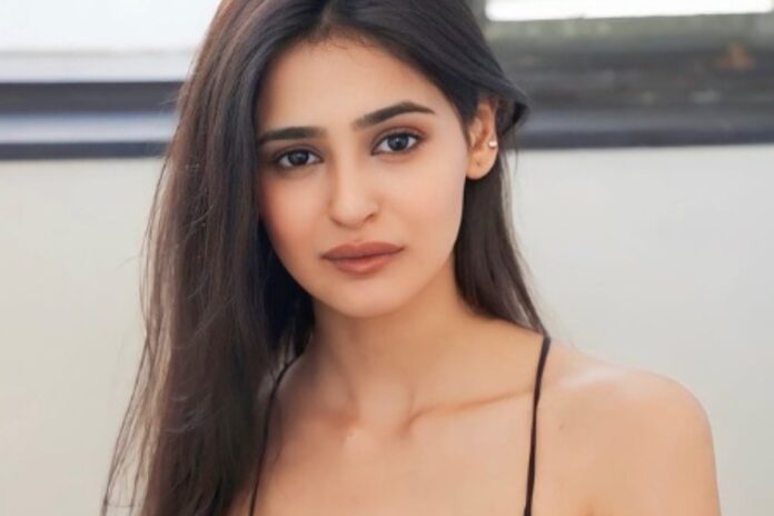 Prakriti Pavani - Age, Height, Biography, Wiki, Net Worth