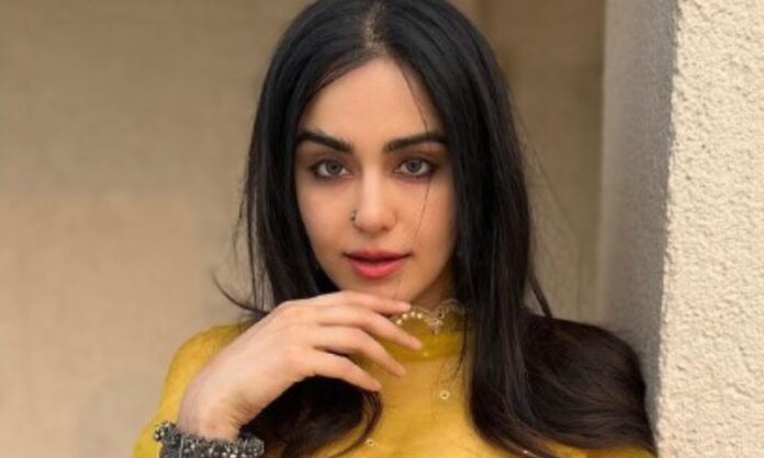 Adah Sharma- Height, Weight, Body Measurement, Hair Color, Eye Color