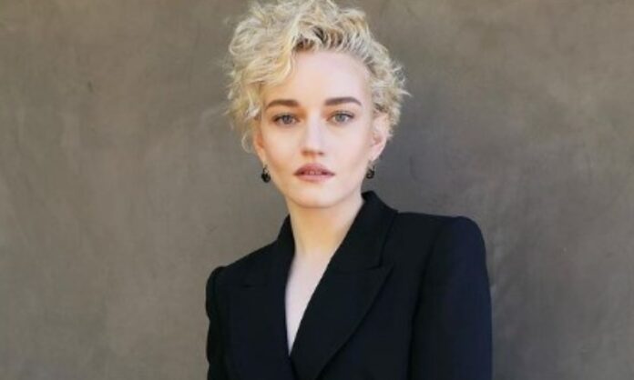 Julia Garner- Height, Weight, Body Measurement, Hair Color, Eye Color