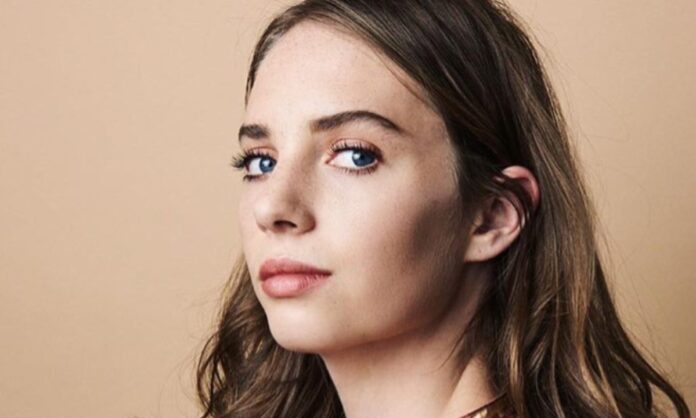 Maya Hawke- Height, Weight, Body Measurement, Hair Color, Eye Color