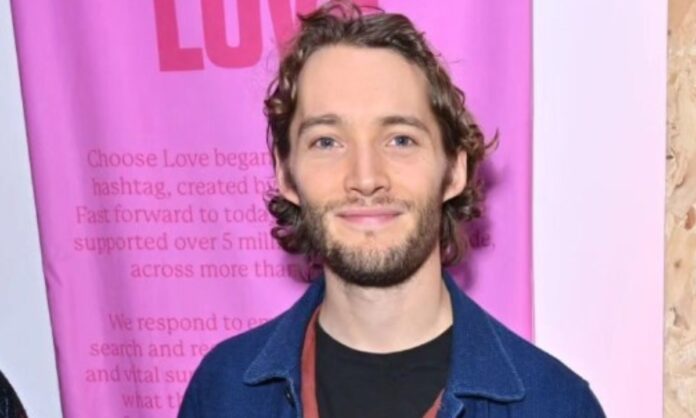 Toby Regbo- Height, Weight, Age, Net Worth, Hair, and Eye Color