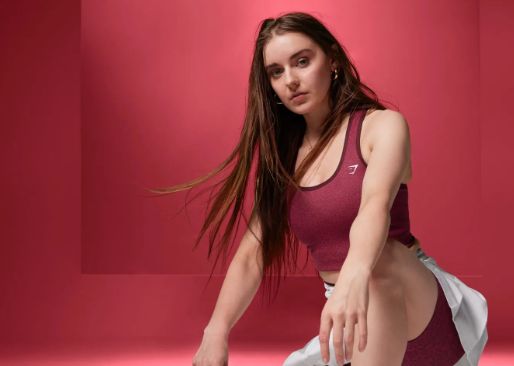 Loserfruit bra size body measurements age height net worth weight boyfriend and partner 