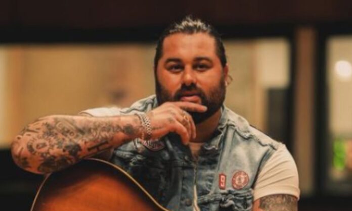 Koe Wetzel- Height, Weight, Age, Net Worth, Girlfriend, Zodiac Sign, Hair, and Eye Color