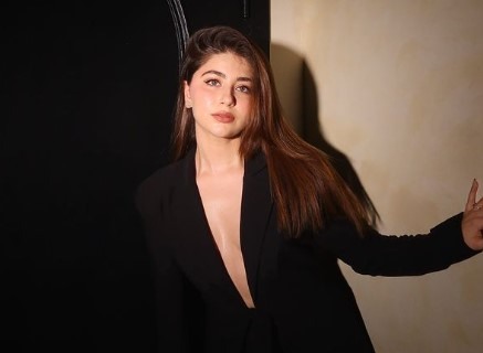 Aditi Bhatia boyfriend, partner, family, age, height, and net worth 