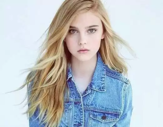 Image Of Teen Model